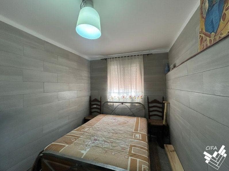 Adosado de 3 habitaciones en Alcanar en venta - 84.000 € (Ref: 9808006)