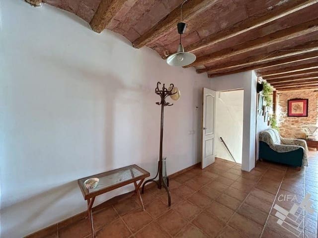 Pareado de 4 habitaciones en Ulldecona en venta - 180.000 € (Ref: 9808008)