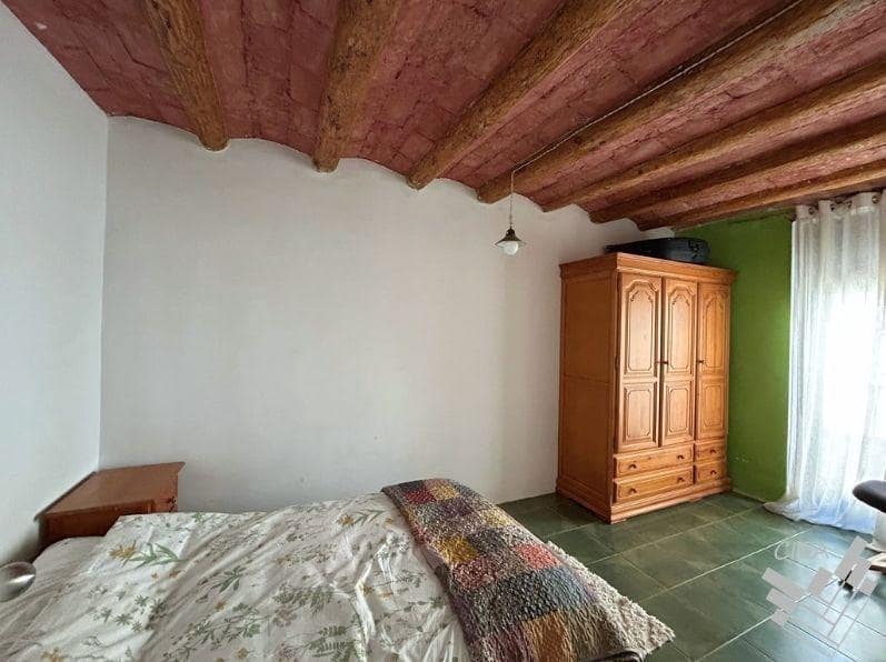 4 quarto Moradia Geminada para venda em Ulldecona - 180 000 € (Ref: 9808008)