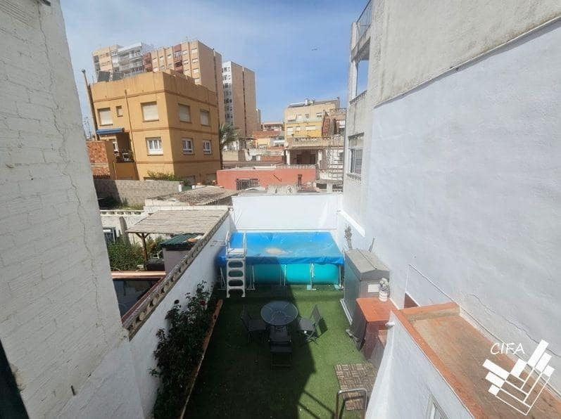 3 sovrum Radhus till salu i Vinaros med pool - 275 000 € (Ref: 9811944)