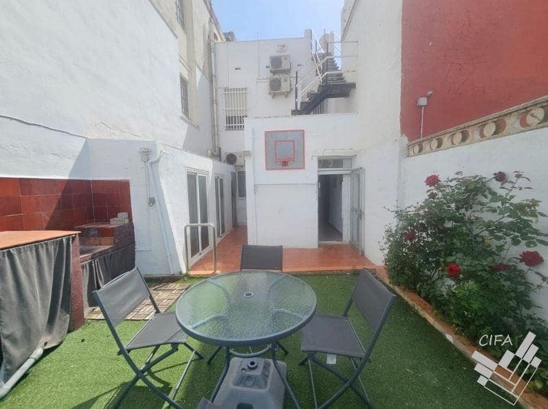 3 sovrum Radhus till salu i Vinaros med pool - 275 000 € (Ref: 9811944)