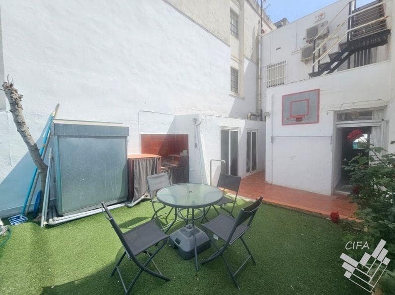 3 sovrum Radhus till salu i Vinaros med pool - 275 000 € (Ref: 9811944)