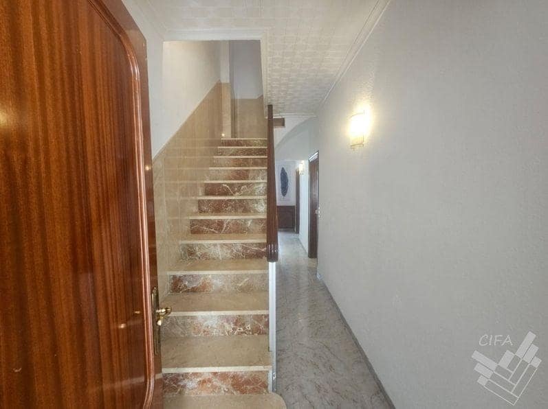 3 sovrum Radhus till salu i Vinaros med pool - 275 000 € (Ref: 9811944)