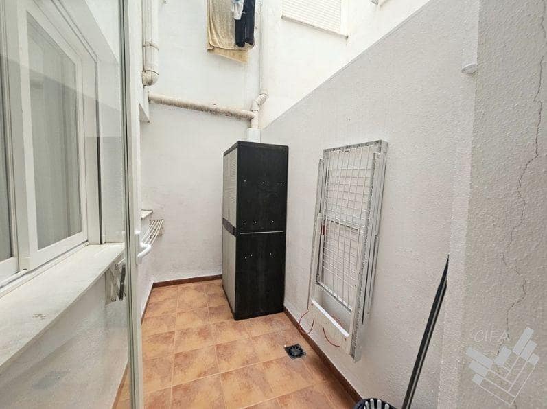 Piso de 3 habitaciones en Benicarló en alquiler - 700 € (Ref: 9813340)