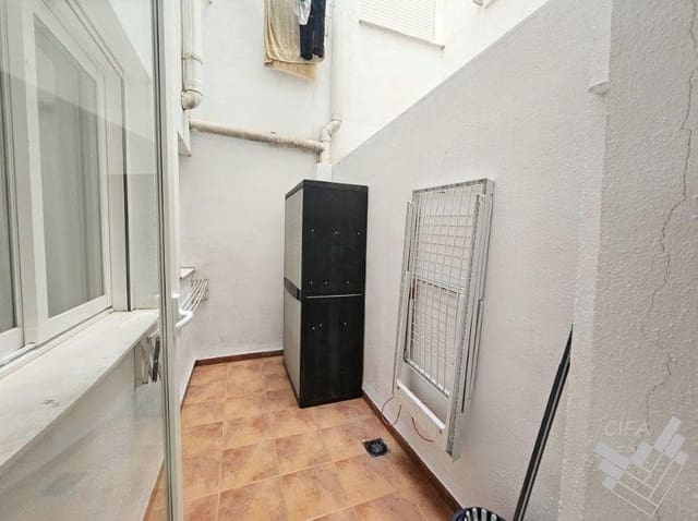 Piso de 3 habitaciones en Benicarló en alquiler - 700 € (Ref: 9813340)