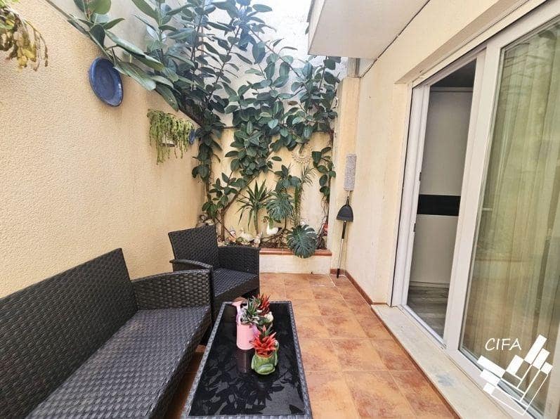 Piso de 3 habitaciones en Benicarló en alquiler - 700 € (Ref: 9813340)