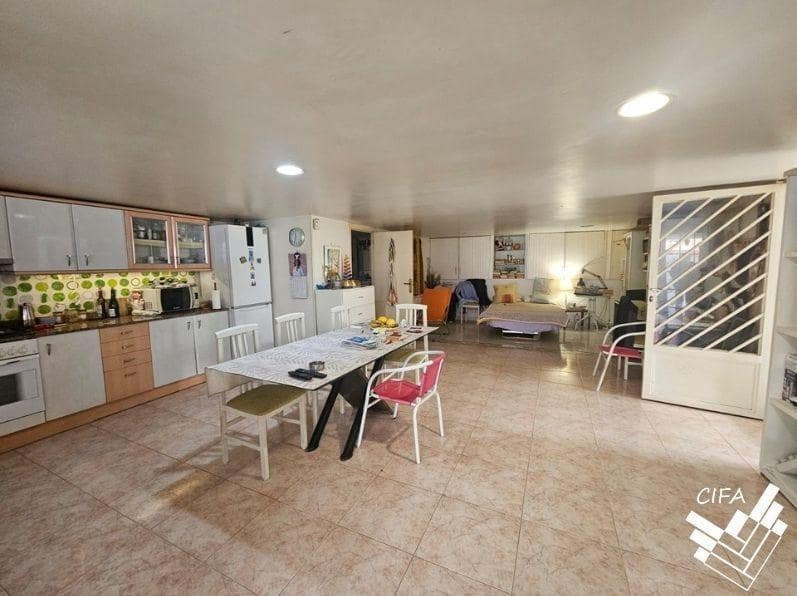 2 camera da letto Villa in vendita in Calig - 240.000 € (Rif: 9813341)
