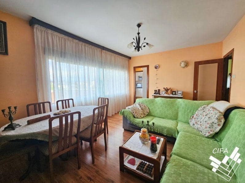 3 bedroom Flat for sale in Benicarlo - € 95,000 (Ref: 9818263)