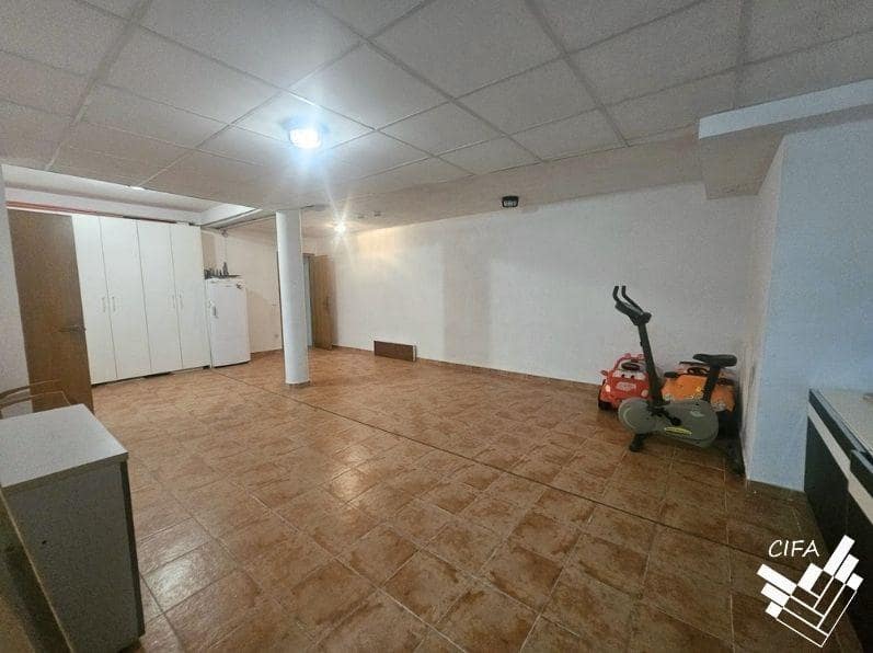 4 chambre Villa/Maison à vendre à Vinaros avec garage - 369 000 € (Ref: 9826663)