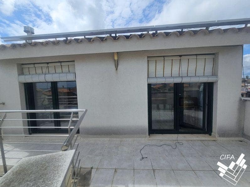 4 chambre Villa/Maison à vendre à Vinaros avec garage - 369 000 € (Ref: 9826663)