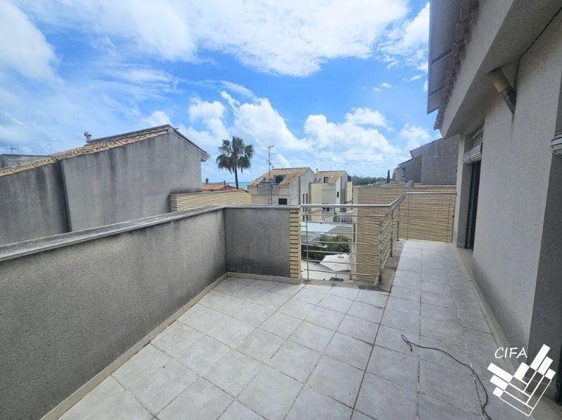 4 chambre Villa/Maison à vendre à Vinaros avec garage - 369 000 € (Ref: 9826663)