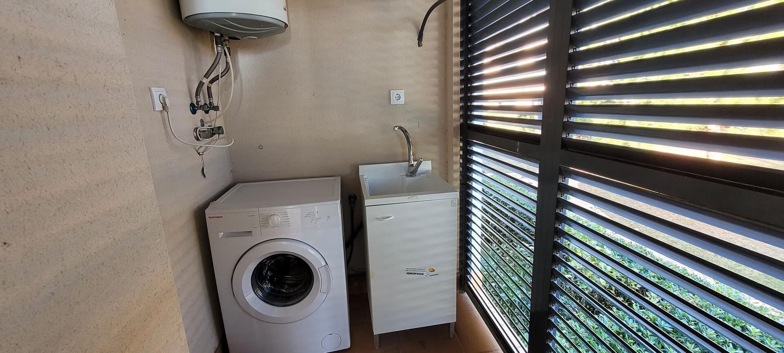2 bedroom Apartment for rent in Sant Jordi with pool garage - € 600 (Ref: 9829194)