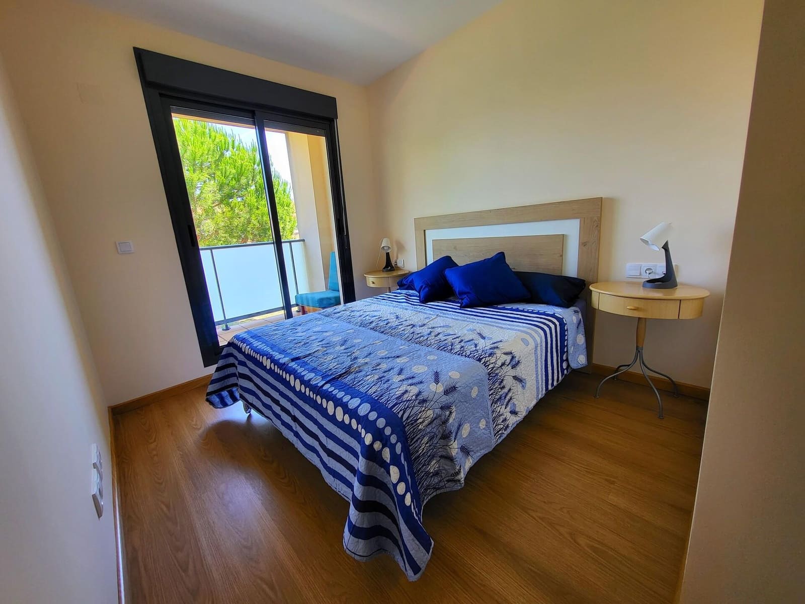 2 bedroom Apartment for rent in Sant Jordi with pool garage - € 600 (Ref: 9829194)