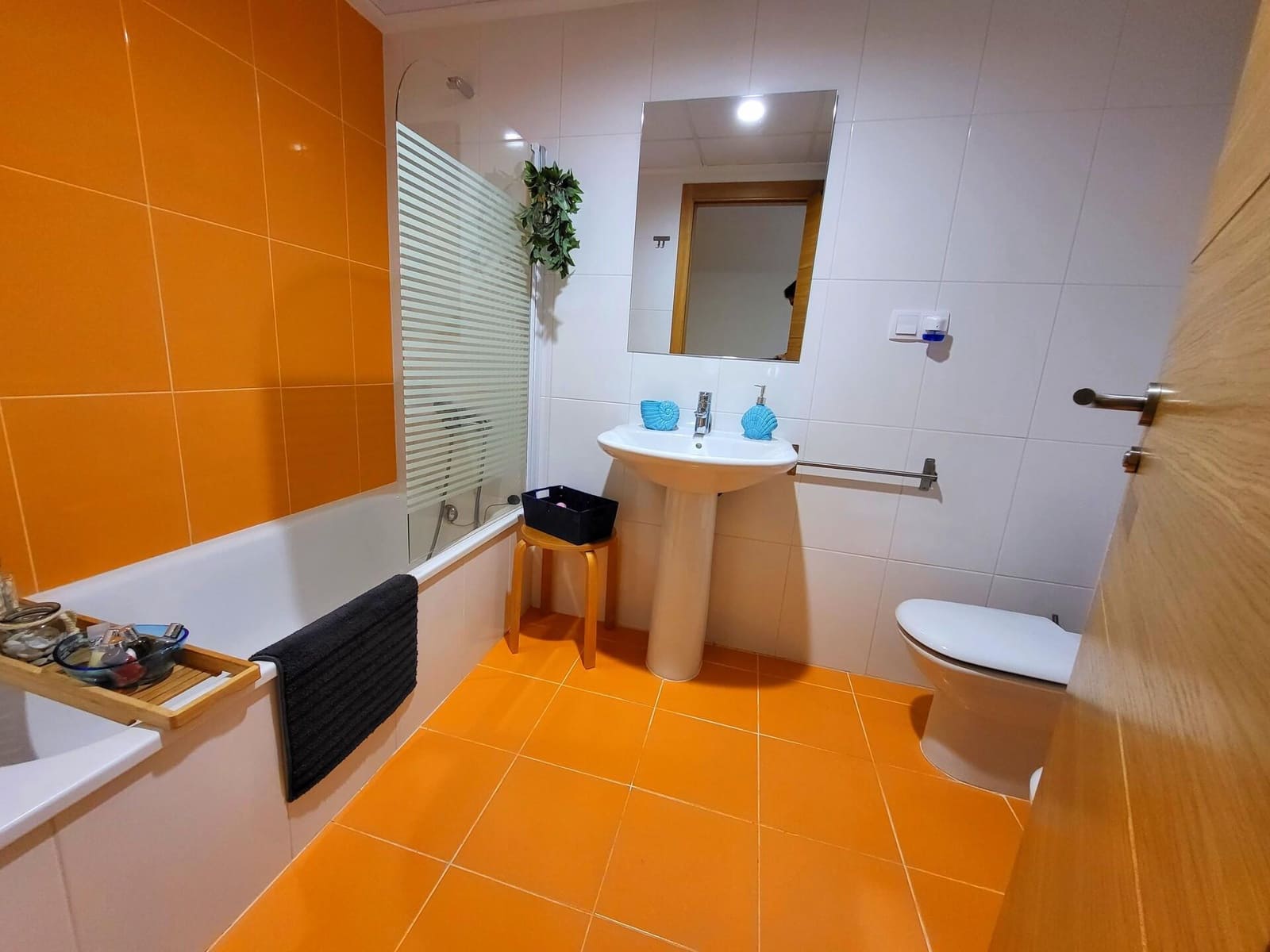 2 bedroom Apartment for rent in Sant Jordi with pool garage - € 600 (Ref: 9829194)