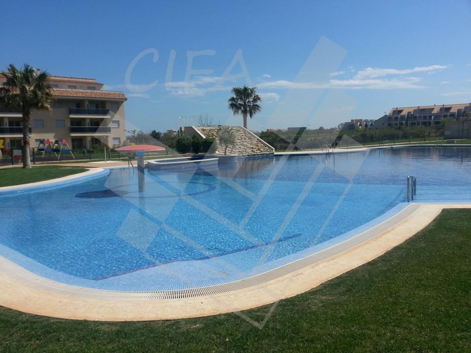 2 bedroom Apartment for rent in Sant Jordi with pool garage - € 600 (Ref: 9829194)