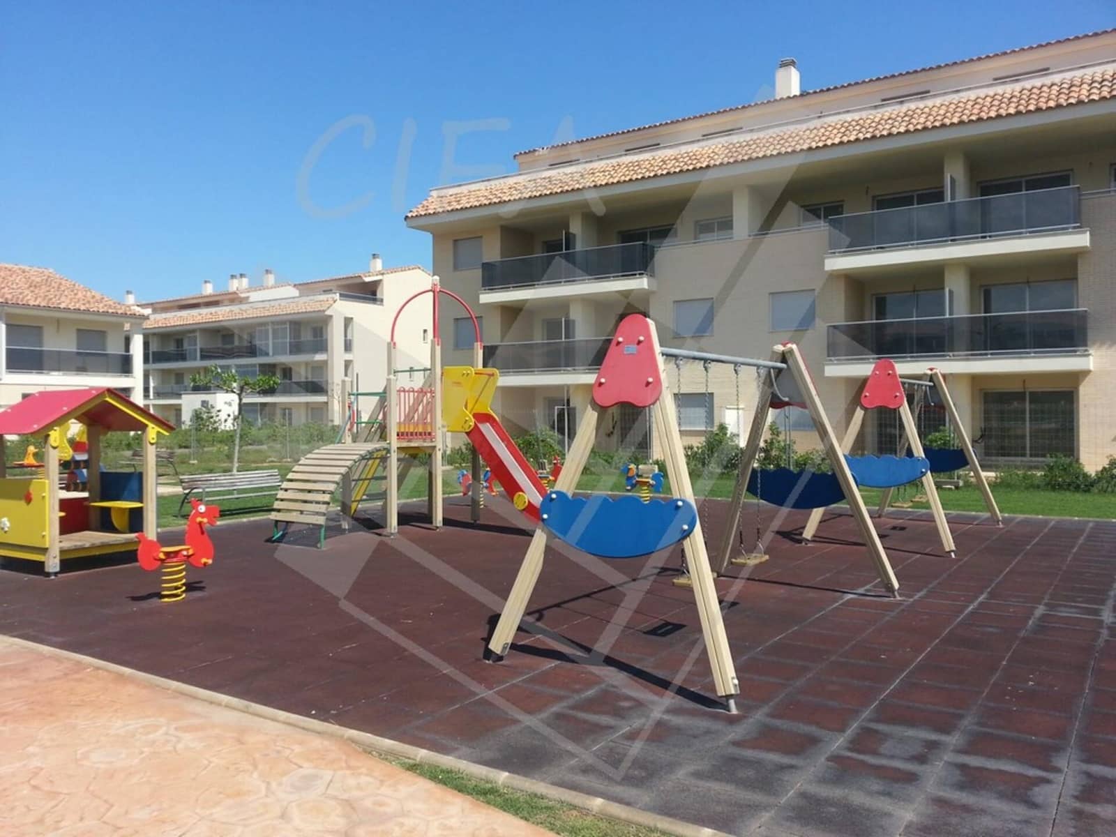 2 bedroom Apartment for rent in Sant Jordi with pool garage - € 600 (Ref: 9829194)
