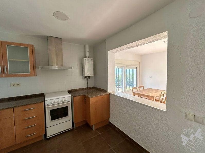 1 bedroom Villa for rent in Vinaros with garage - € 1,000 (Ref: 9840377)