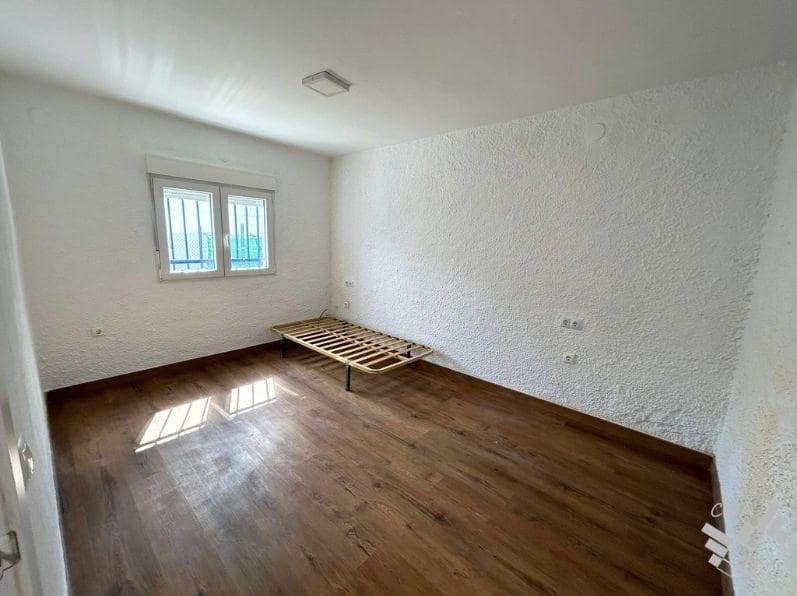 1 bedroom Villa for rent in Vinaros with garage - € 1,000 (Ref: 9840377)