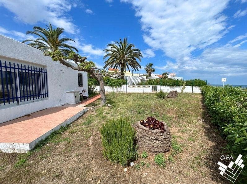 1 bedroom Villa for rent in Vinaros with garage - € 1,000 (Ref: 9840377)
