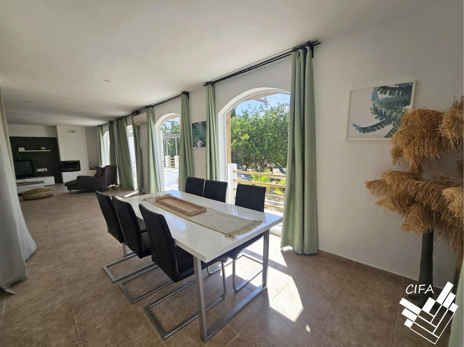 4 sovrum Villa till salu i Calig - 590 000 € (Ref: 9899203)