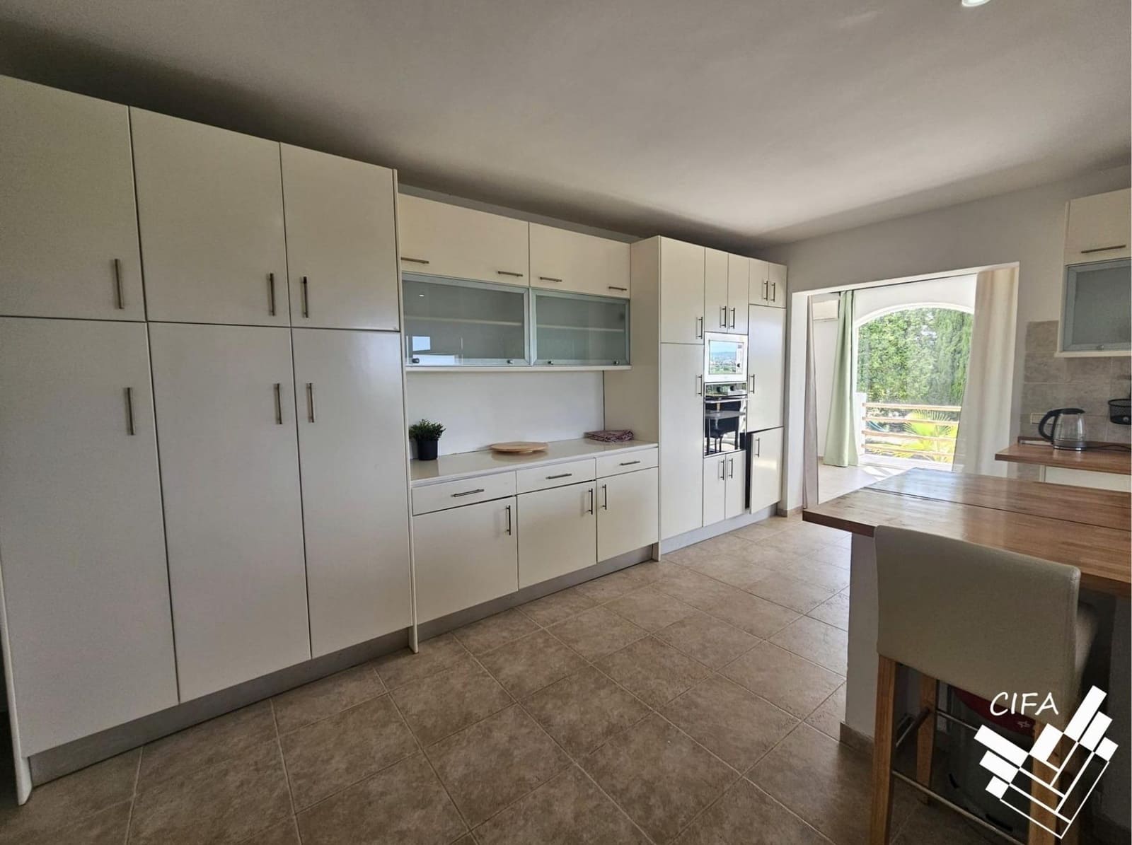 4 sovrum Villa till salu i Calig - 590 000 € (Ref: 9899203)