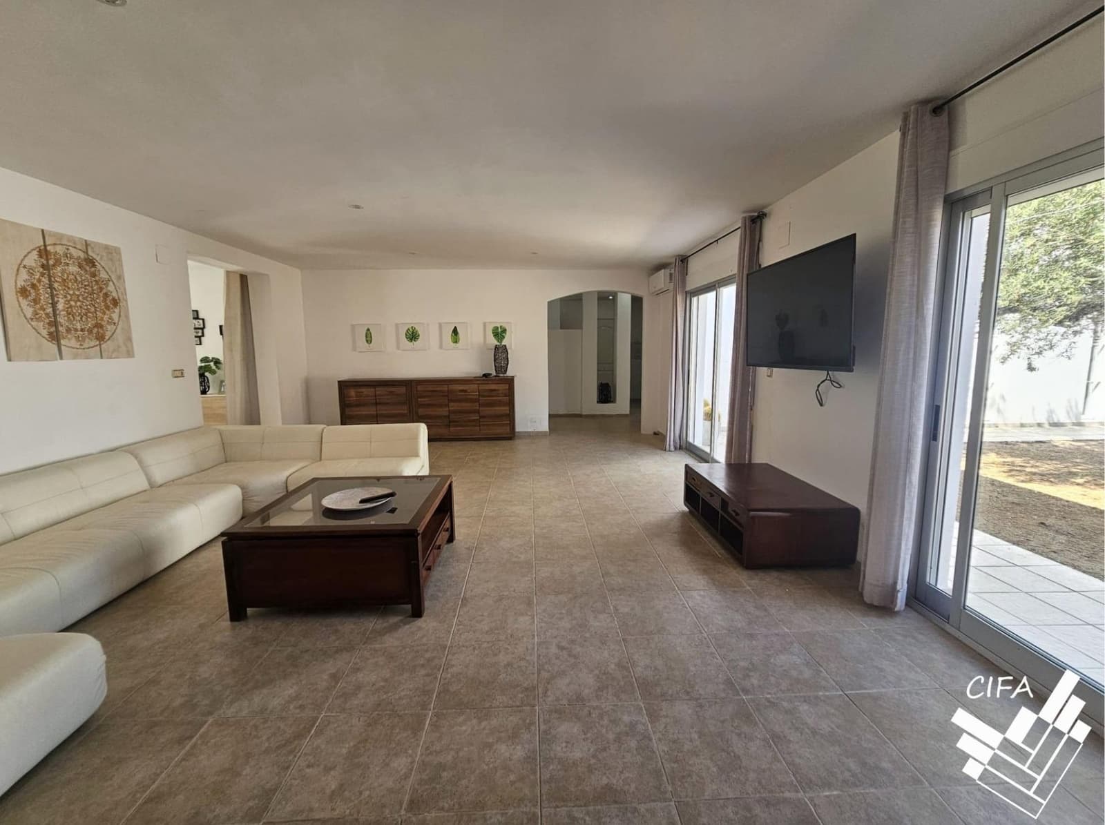 4 sovrum Villa till salu i Calig - 590 000 € (Ref: 9899203)