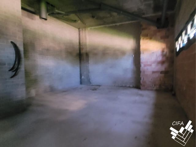 Gewerbe zu verkaufen in Vinaròs - 80.000 € (Ref: 9899204)