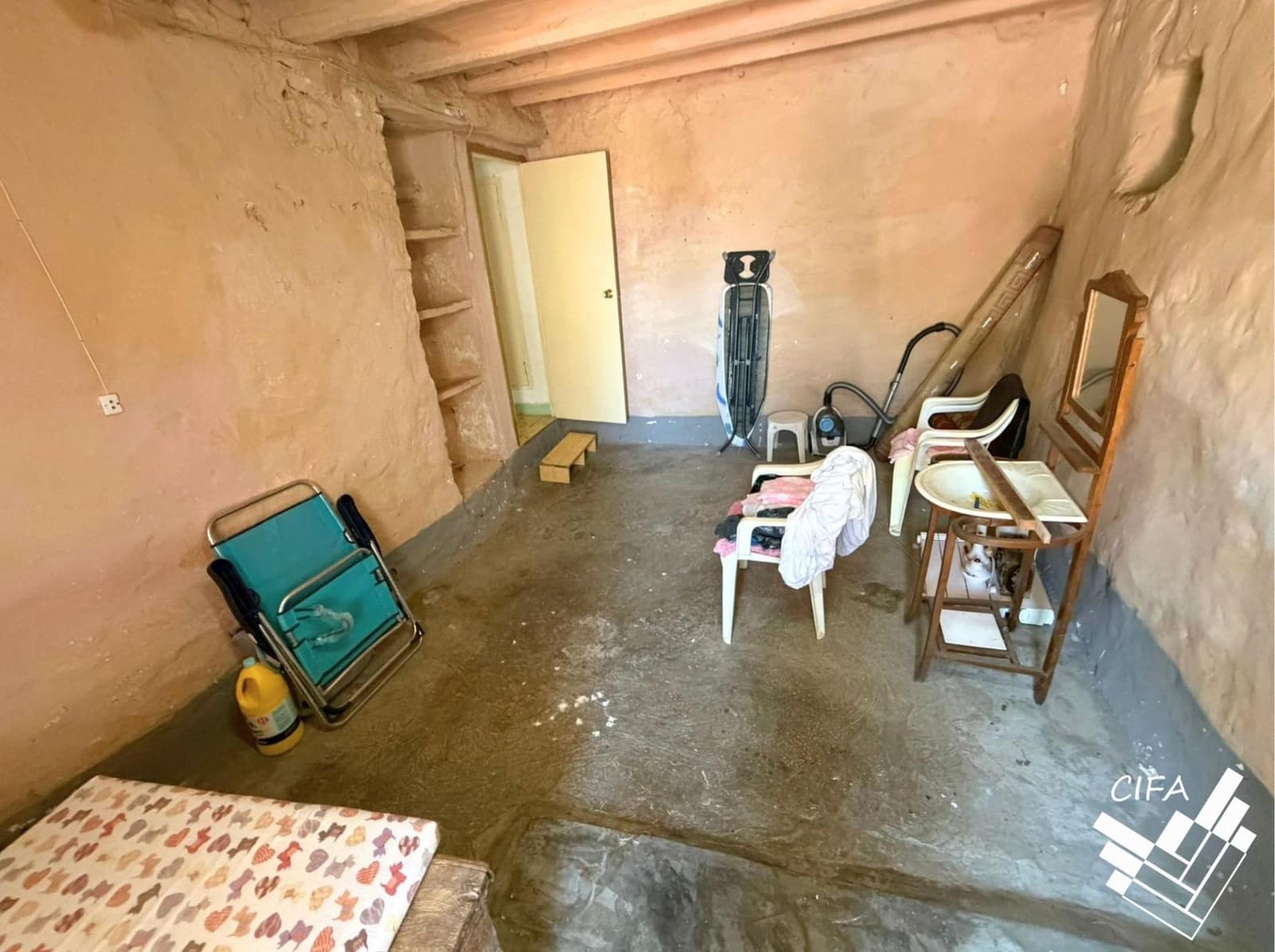 Casa de 5 habitaciones en La Salzedella en venta con garaje - 60.000 € (Ref: 9915865)