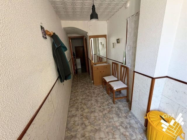 Casa de 5 habitaciones en La Salzedella en venta con garaje - 60.000 € (Ref: 9915865)