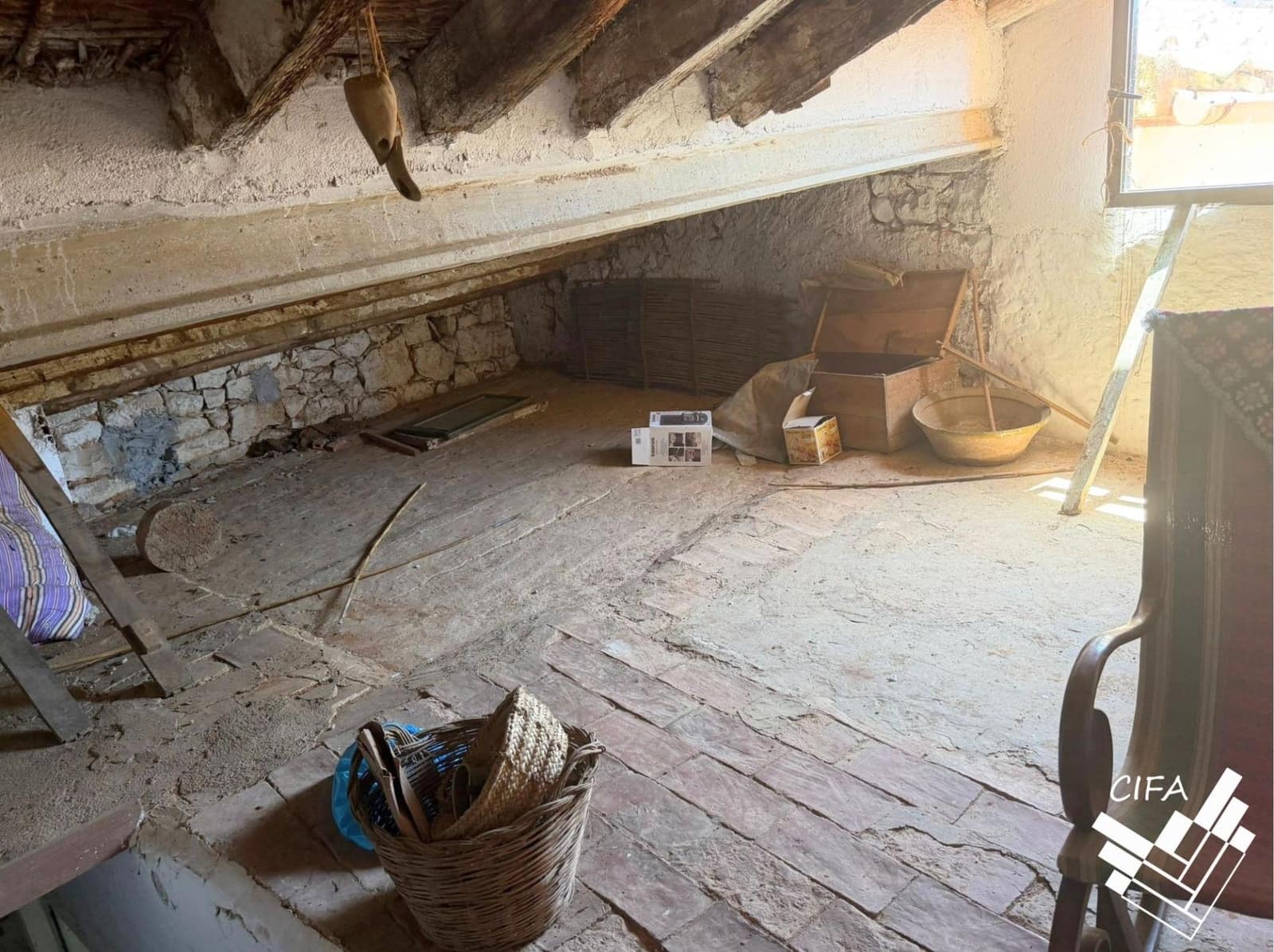 Casa de 5 habitaciones en La Salzedella en venta con garaje - 60.000 € (Ref: 9915865)