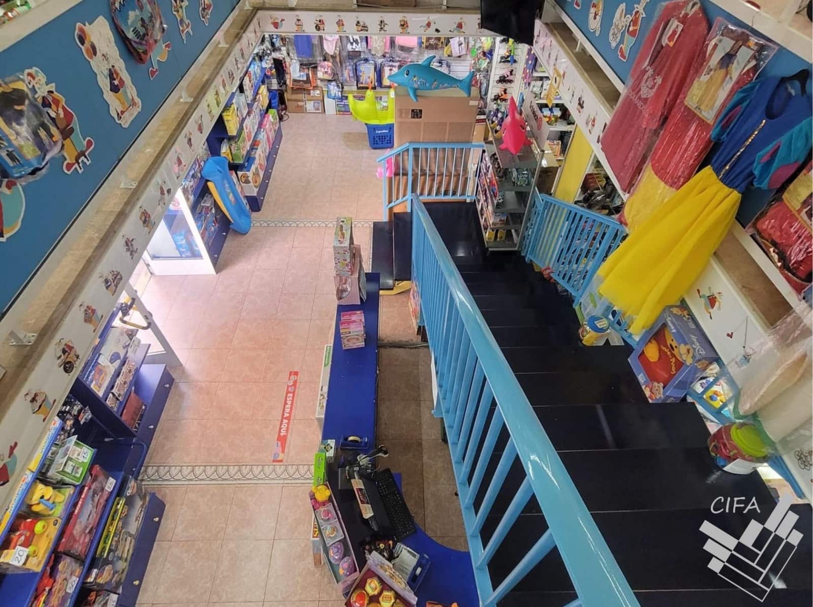 Commercieel te huur in Vinaros - € 2.000 (Ref: 9936430)