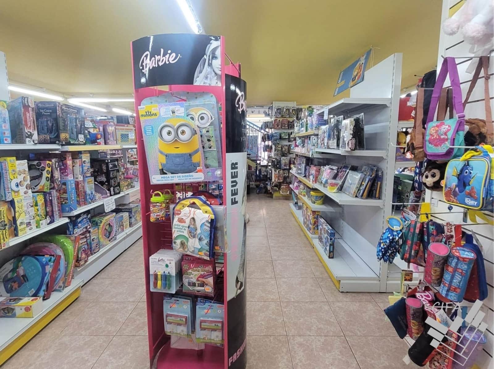 Commercieel te huur in Vinaros - € 2.000 (Ref: 9936430)