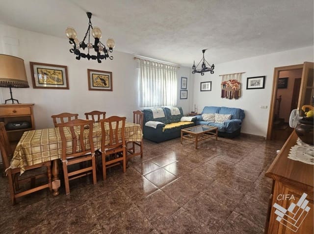 5 soverom Villa til salgs i Vinaròs med garasje - € 390 000 (Ref: 9938241)