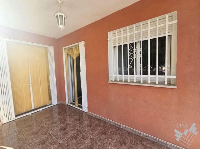 5 soverom Villa til salgs i Vinaròs med garasje - € 390 000 (Ref: 9938241)