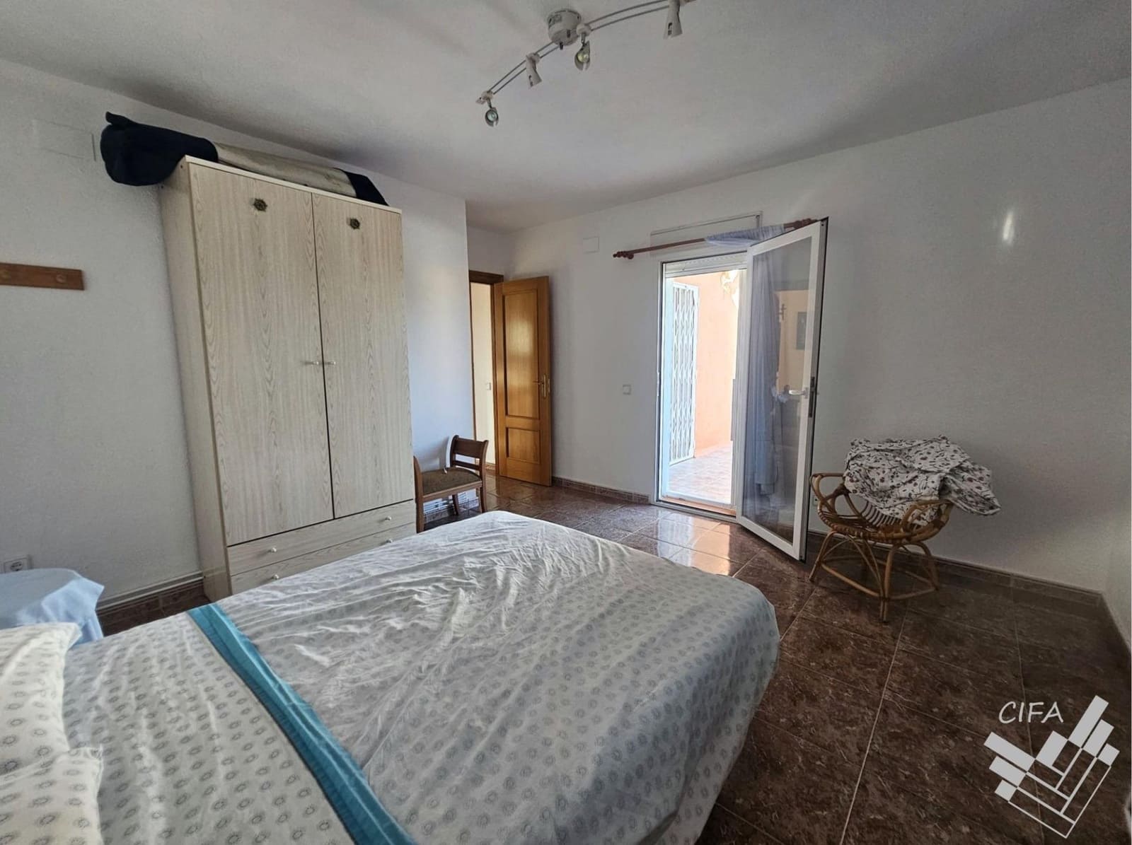 5 soverom Villa til salgs i Vinaros med garasje - € 390 000 (Ref: 9938241)
