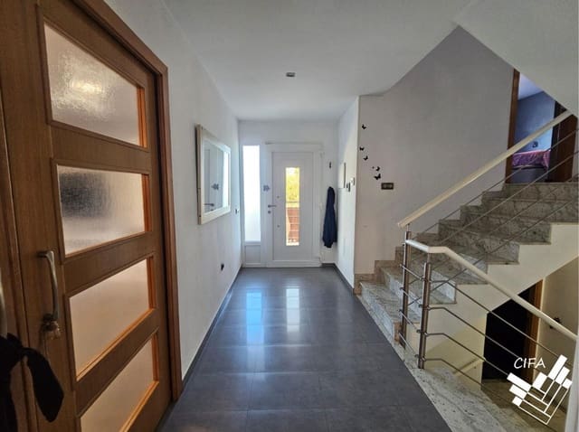 4 soverom Villa til salgs i Santa Magdalena de Polpis med garasje - € 465 000 (Ref: 9947949)