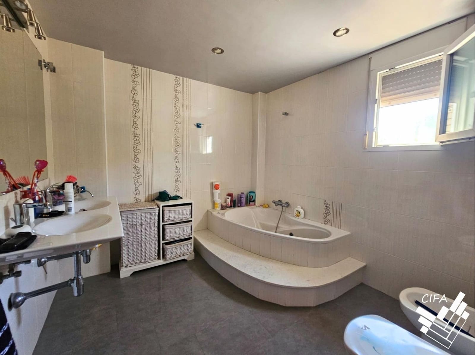 4 slaapkamer Villa te koop in Santa Magdalena de Polpis met garage - € 465.000 (Ref: 9947949)