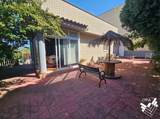 4 soverom Villa til salgs i Santa Magdalena de Polpis med garasje - € 465 000 (Ref: 9947949)