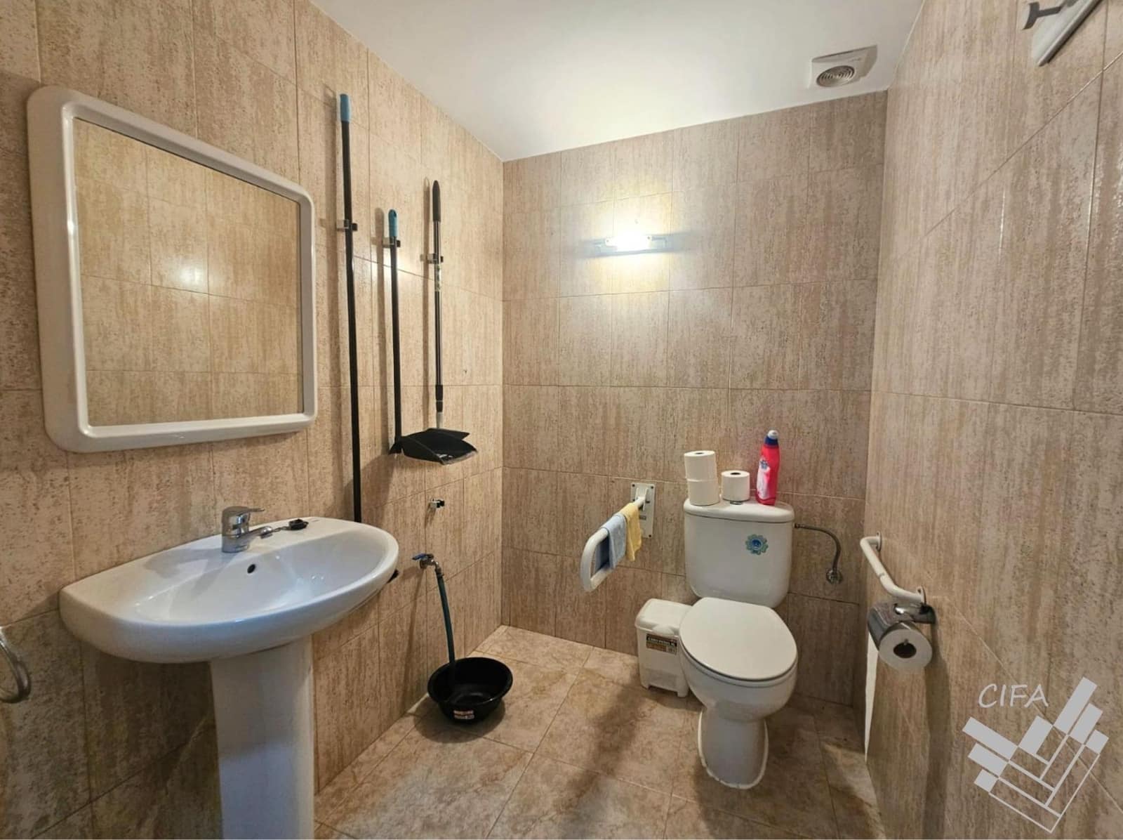 Gewerbe zu verkaufen in Benicarlo - 135.000 € (Ref: 9949830)