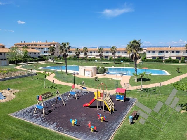 Adosado de 2 habitaciones en Sant Jordi en venta con piscina - 198.000 € (Ref: 9952664)