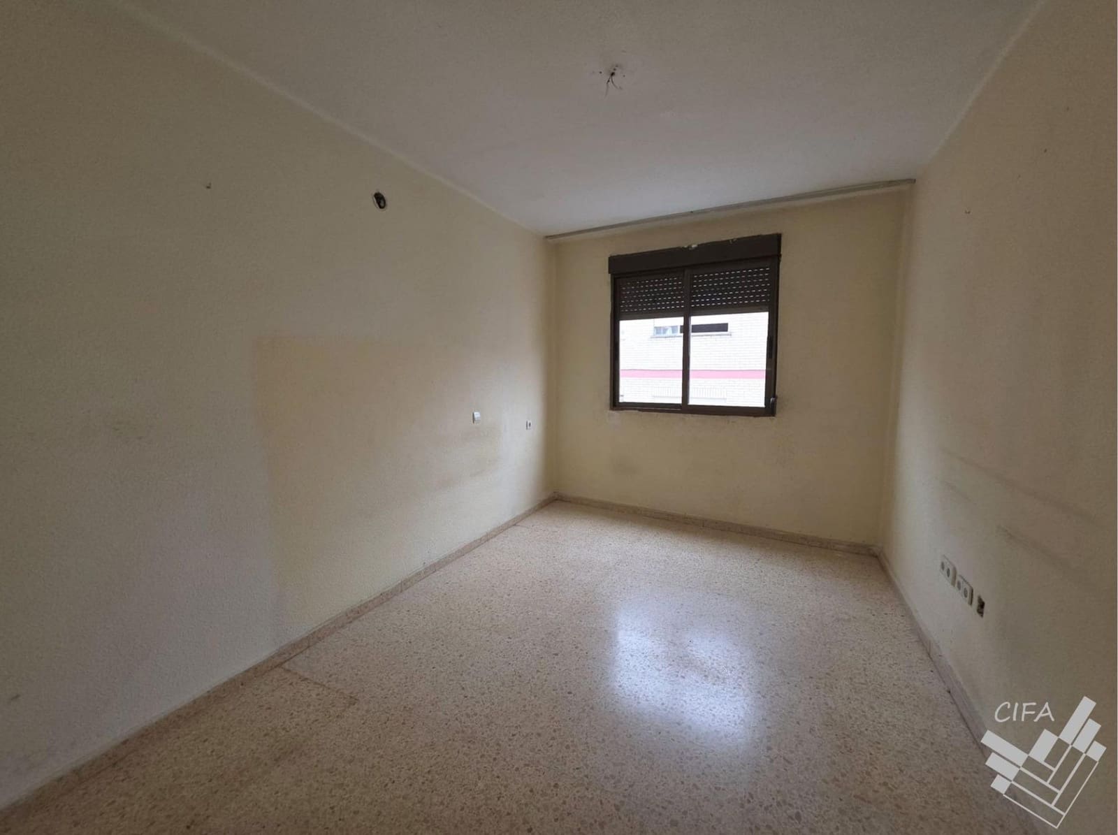 4 Zimmer Wohnung zu verkaufen in Castello de la Plana - 117.600 € (Ref: 9958011)