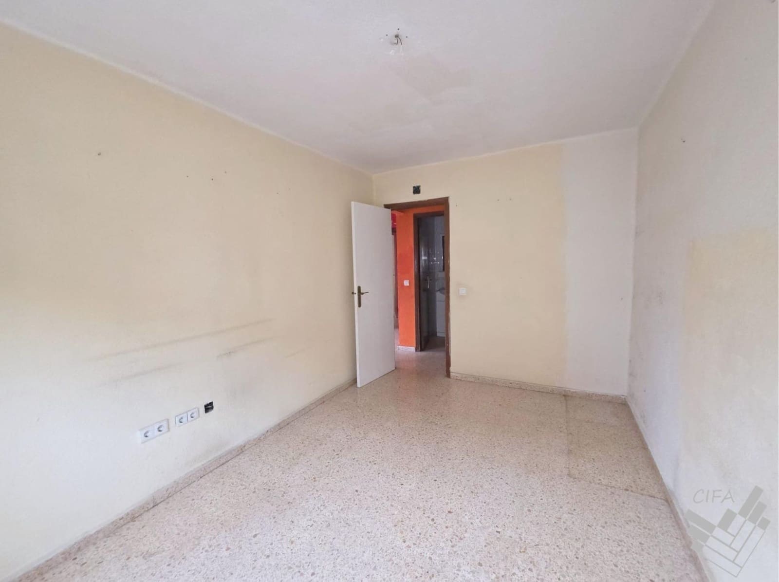 4 Zimmer Wohnung zu verkaufen in Castello de la Plana - 117.600 € (Ref: 9958011)