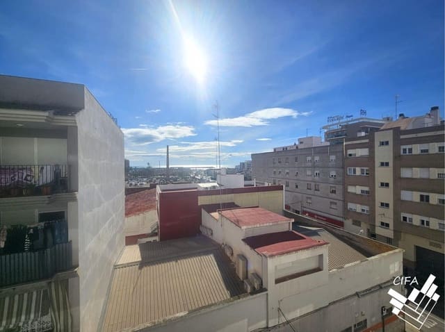2 bedroom Flat for sale in Vinaròs - € 176,000 (Ref: 9959814)