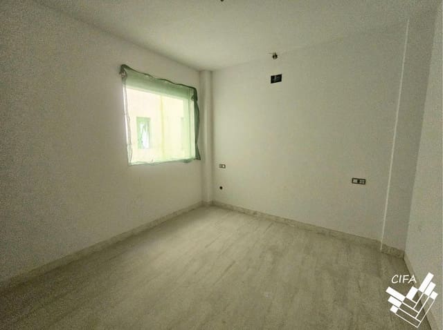 2 bedroom Flat for sale in Vinaròs - € 176,000 (Ref: 9959814)