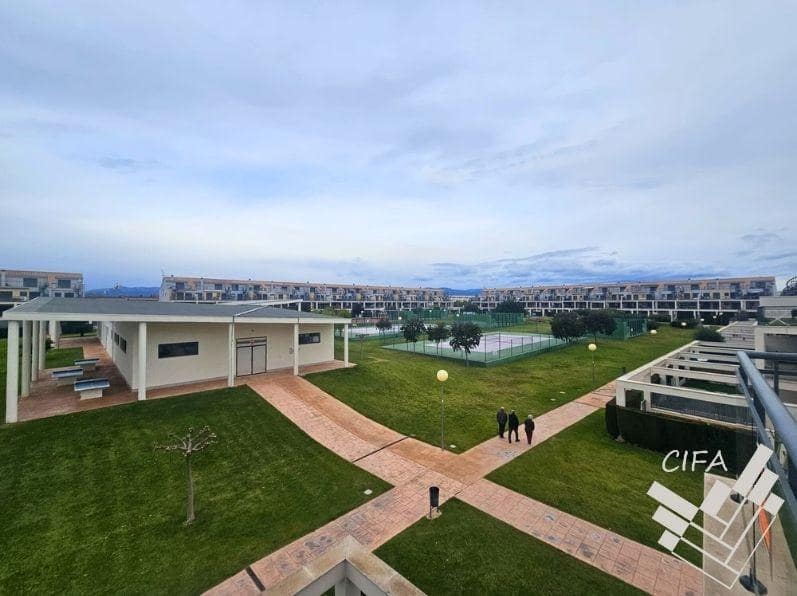 2 sypialnia Mieszkanie do wynajęcia w Sant Jordi z basenem garażem - 650 € (Ref: 9977356)
