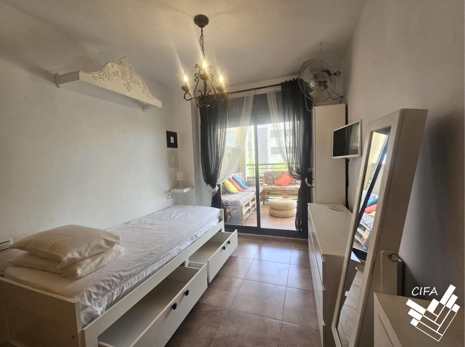 2 sypialnia Mieszkanie do wynajęcia w Sant Jordi z basenem garażem - 650 € (Ref: 9977356)