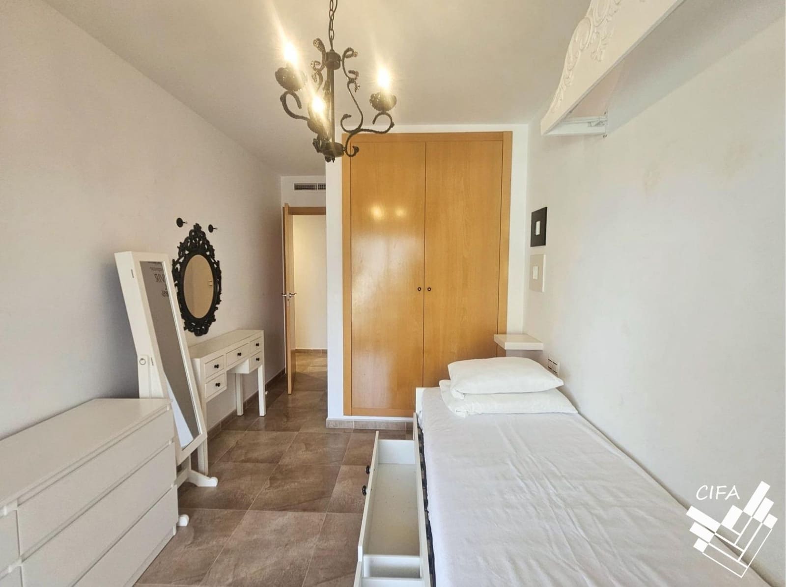 2 sypialnia Mieszkanie do wynajęcia w Sant Jordi z basenem garażem - 650 € (Ref: 9977356)