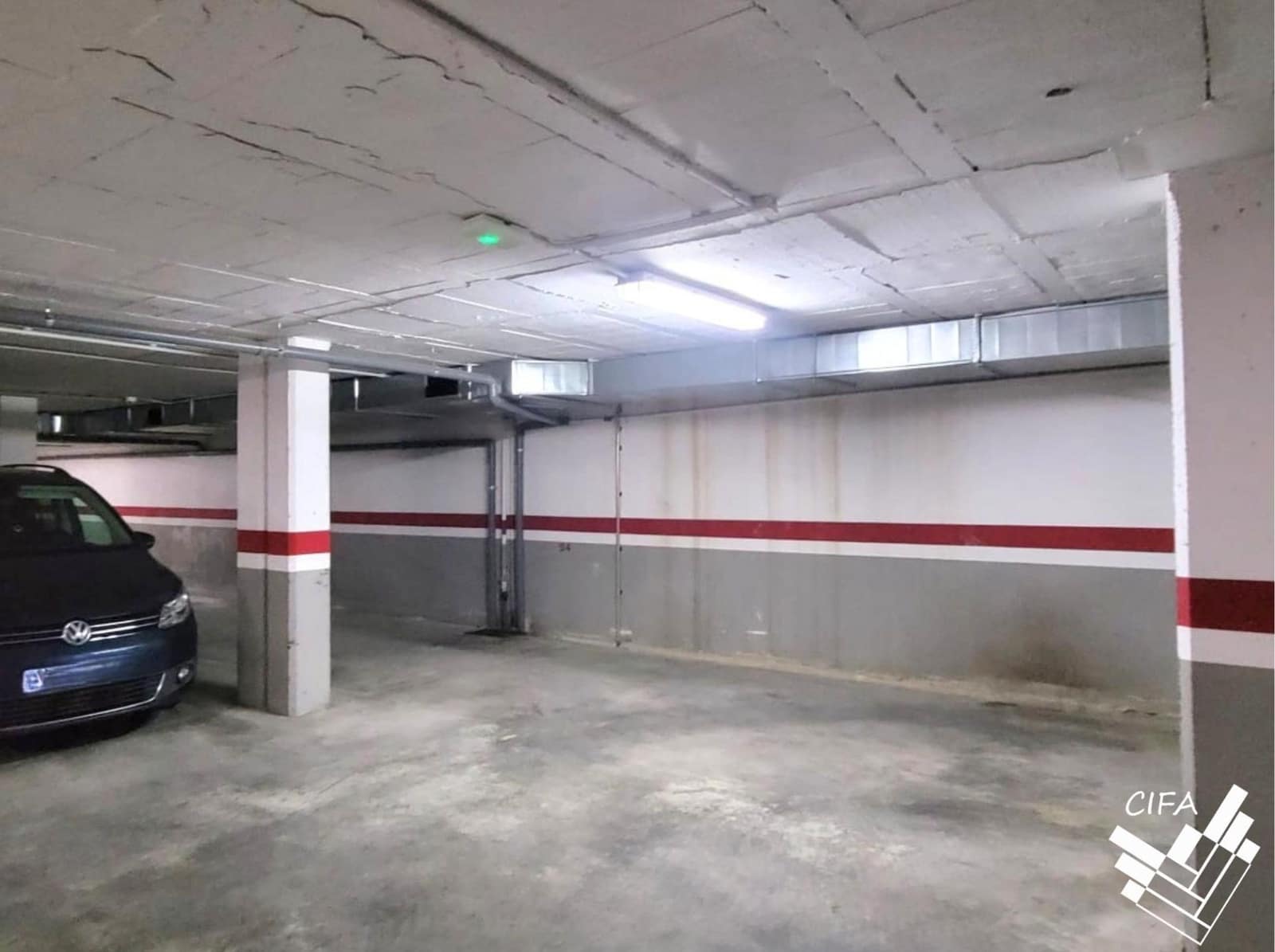 Autotalli myytävänä paikassa Vinaros - 18 500 € (Ref: 9986911)