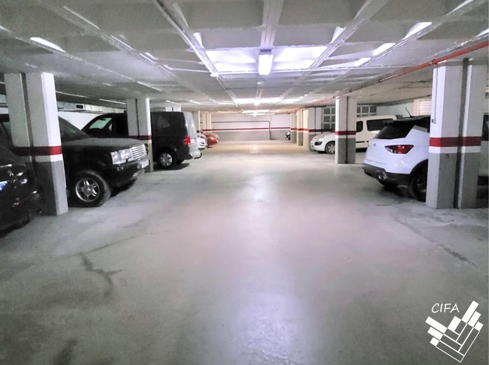 Autotalli myytävänä paikassa Vinaros - 18 500 € (Ref: 9986911)