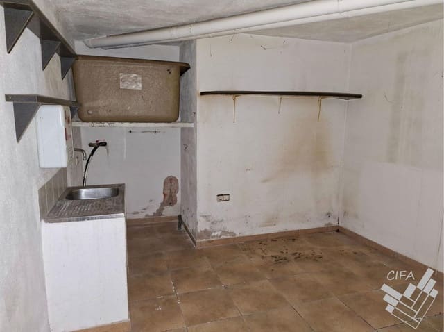 4 soveværelse Hotel til salg i Vinaròs - € 192.000 (Ref: 9990758)